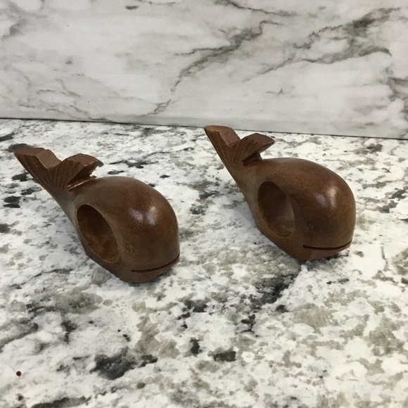 Set Of 6 Hand Craved Animal Napkin Rings - Picture 8 of 12